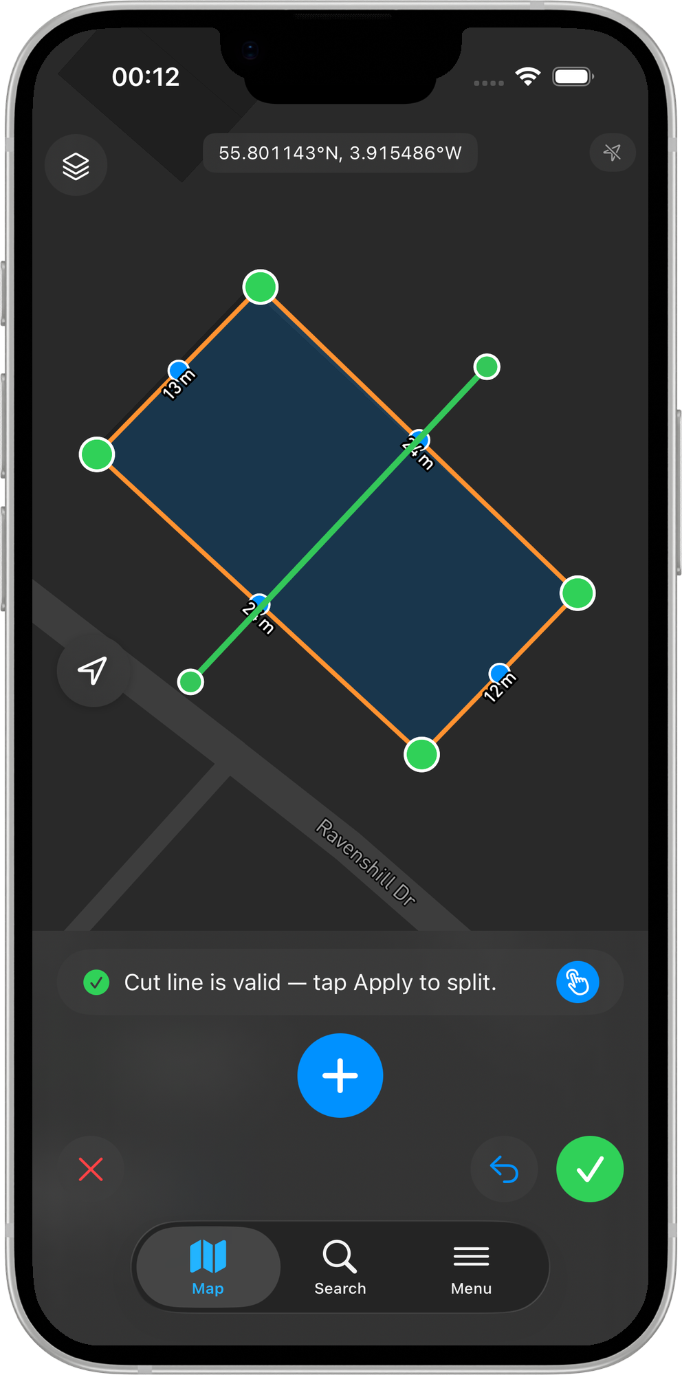 Mapit GIS iOS - linia cięcia poprowadzona w poprzek poligonu z komunikatem o jej poprawności